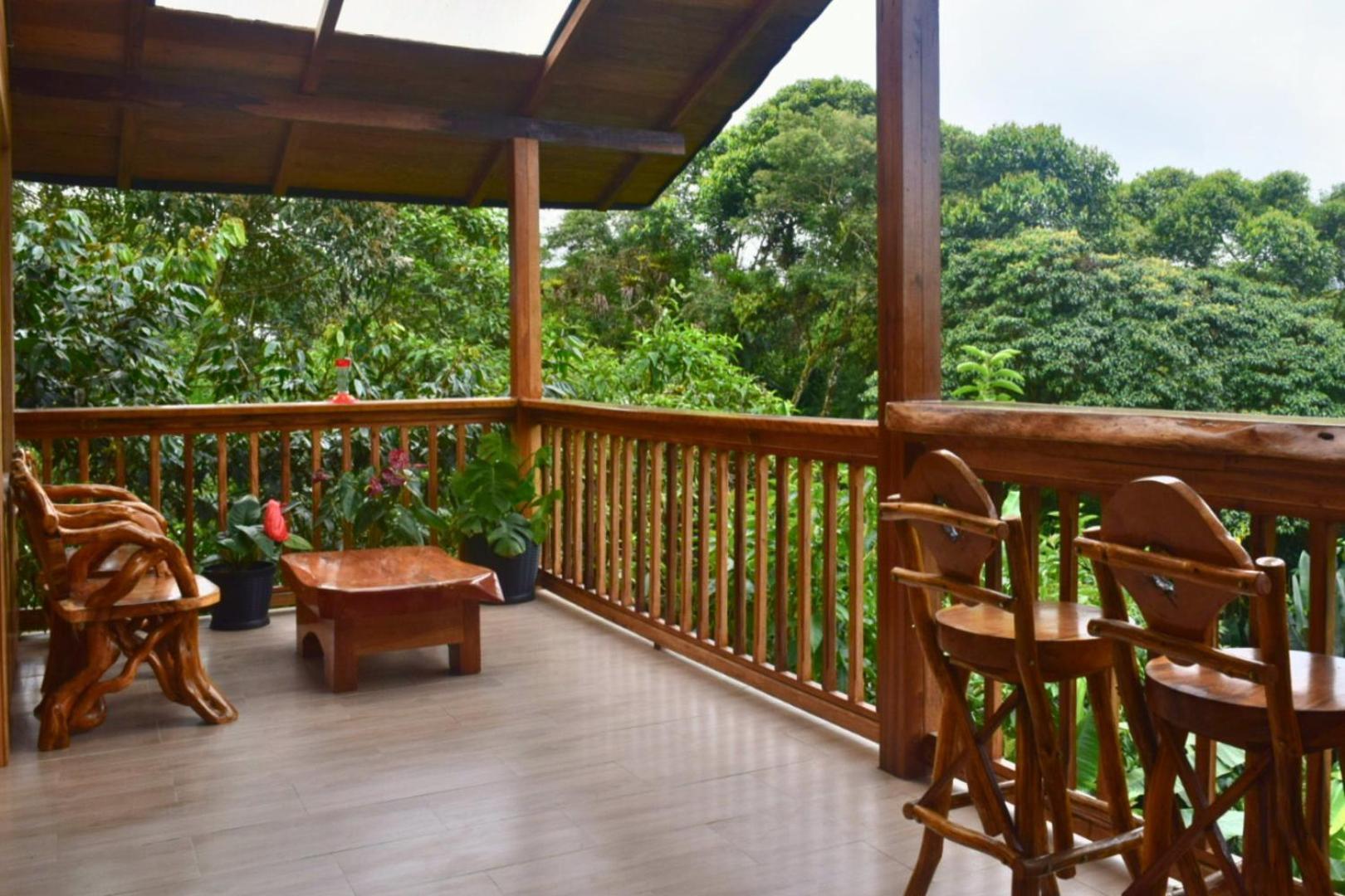 فندق Casa De Vista Alta ميندو المظهر الخارجي الصورة